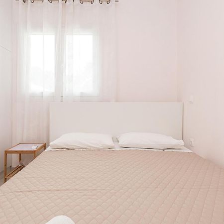 Lazaros Apartments ゴウヴィア エクステリア 写真